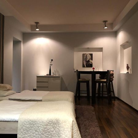 耶莱尼亚古拉Apartament Tipton公寓 外观 照片