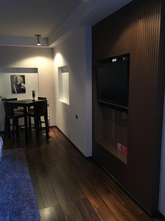 耶莱尼亚古拉Apartament Tipton公寓 外观 照片