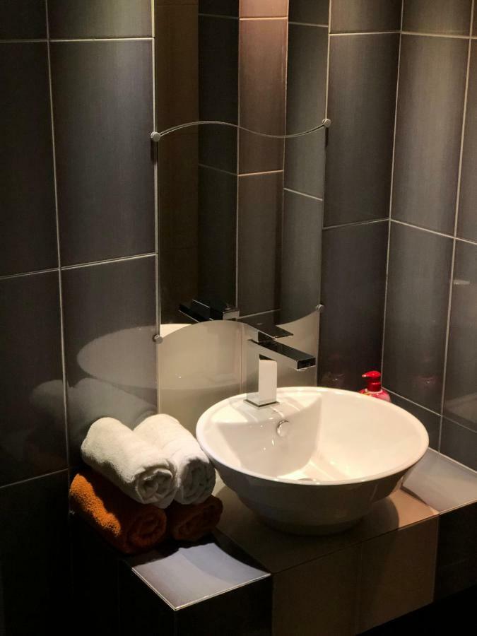 耶莱尼亚古拉Apartament Tipton公寓 外观 照片