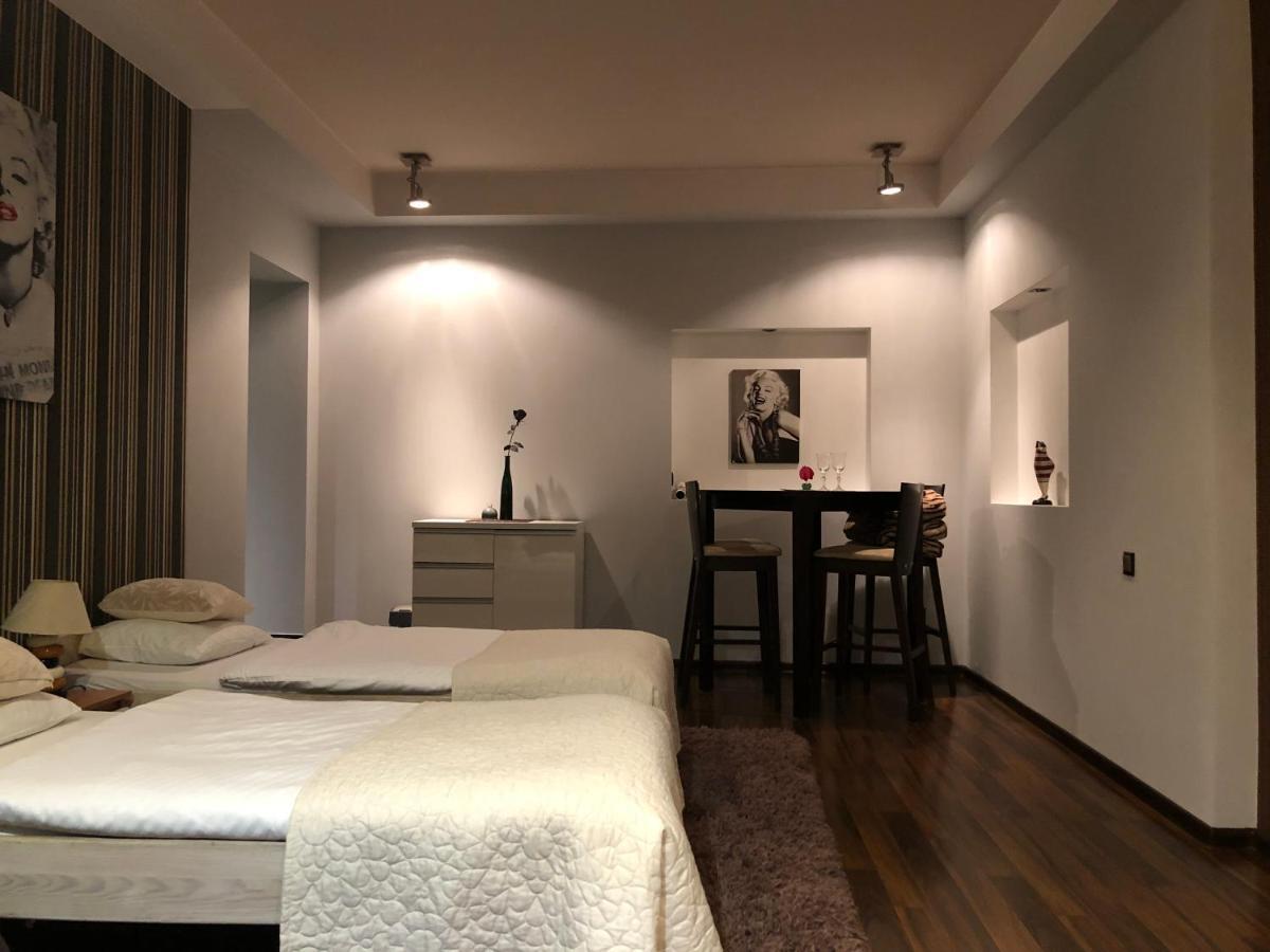 耶莱尼亚古拉Apartament Tipton公寓 外观 照片